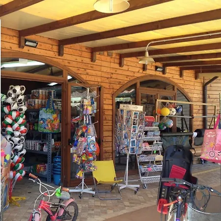 Country Camp Paradiso Luxuszelt Viareggio